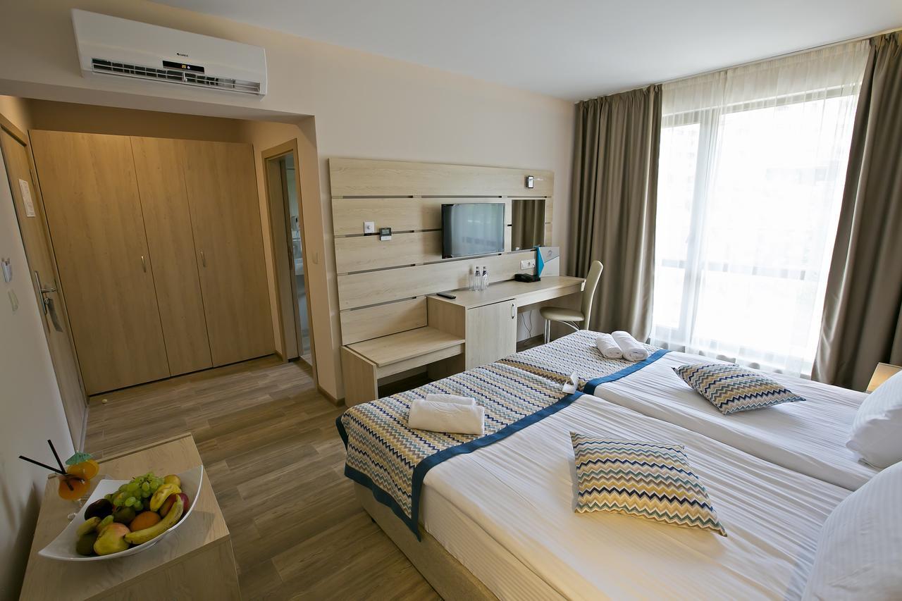 Deluxe Double Room Balcony Side Sea View SPA Beach Access